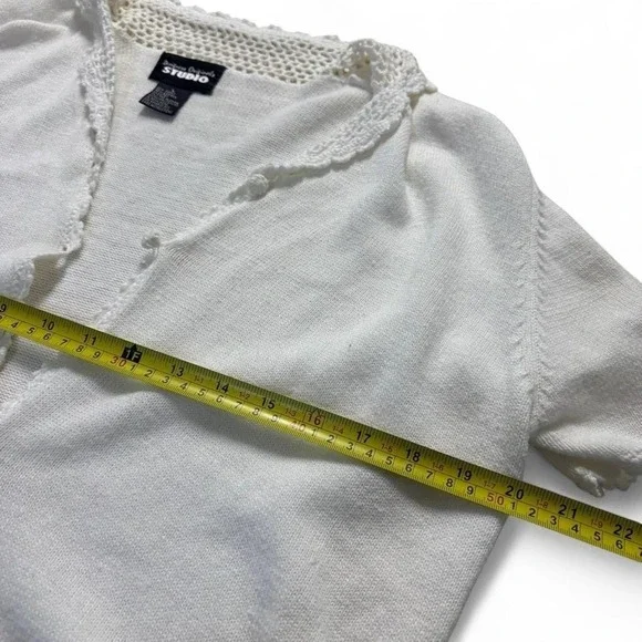 Vintage 90s STUDIO Women's L White Dainty Button Up Lace Crochet Trim Ethereal - Picture 5 of 6